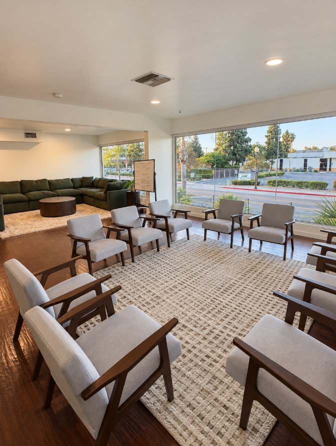 Group room and lounge at Stillwater Behavioral Health in Costa Mesa