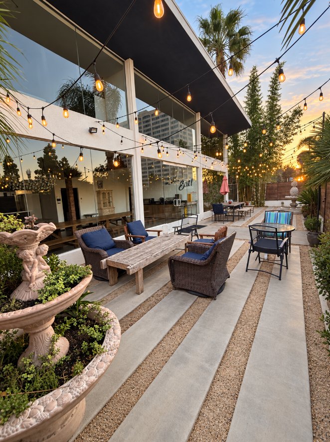 Outdoor patio with seating at Stillwater Behavioral Health in Costa Mesa